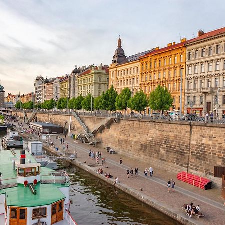 Cozy Homestay At Andel Prague Luaran gambar