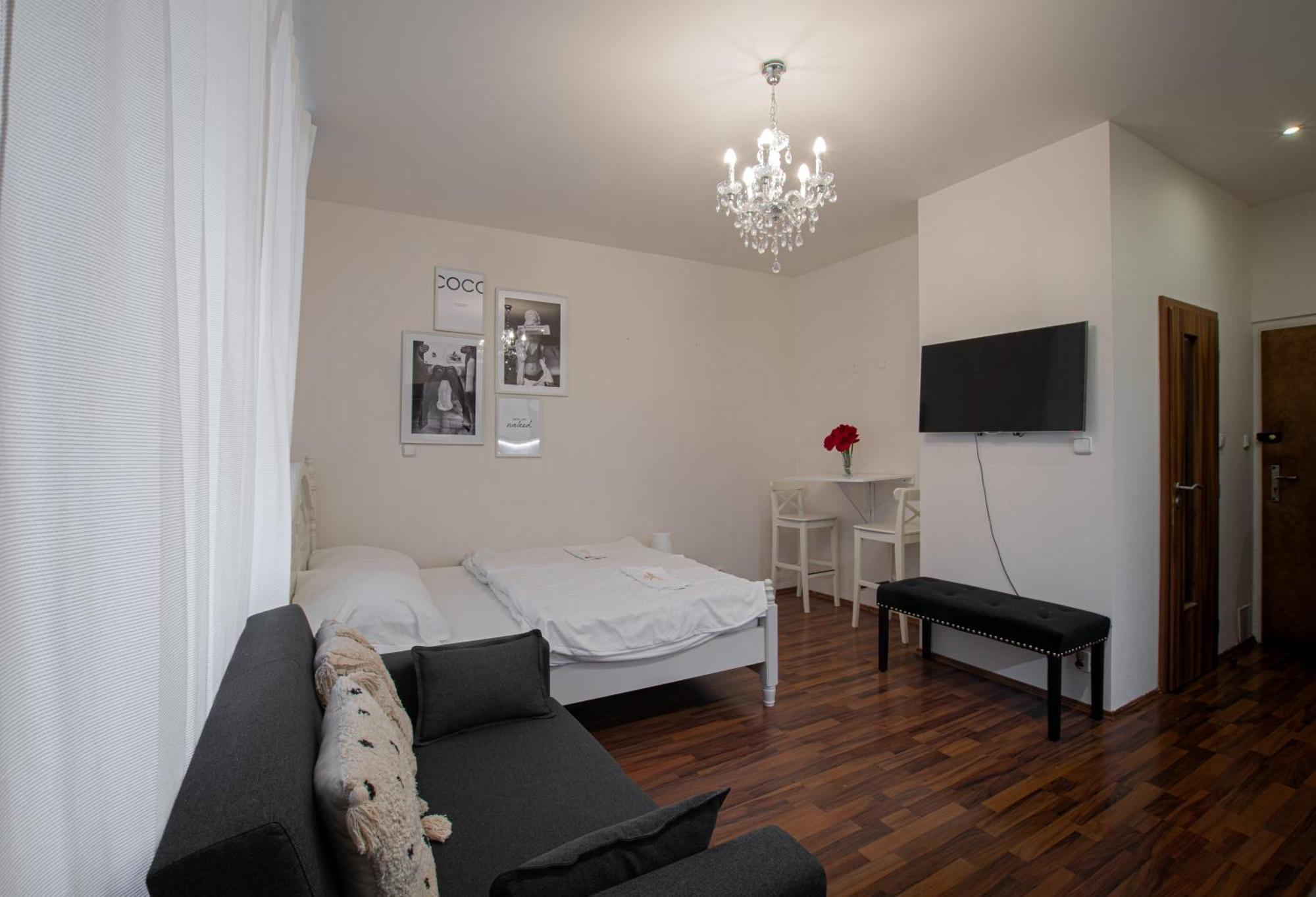 Cozy Homestay At Andel Prague Luaran gambar