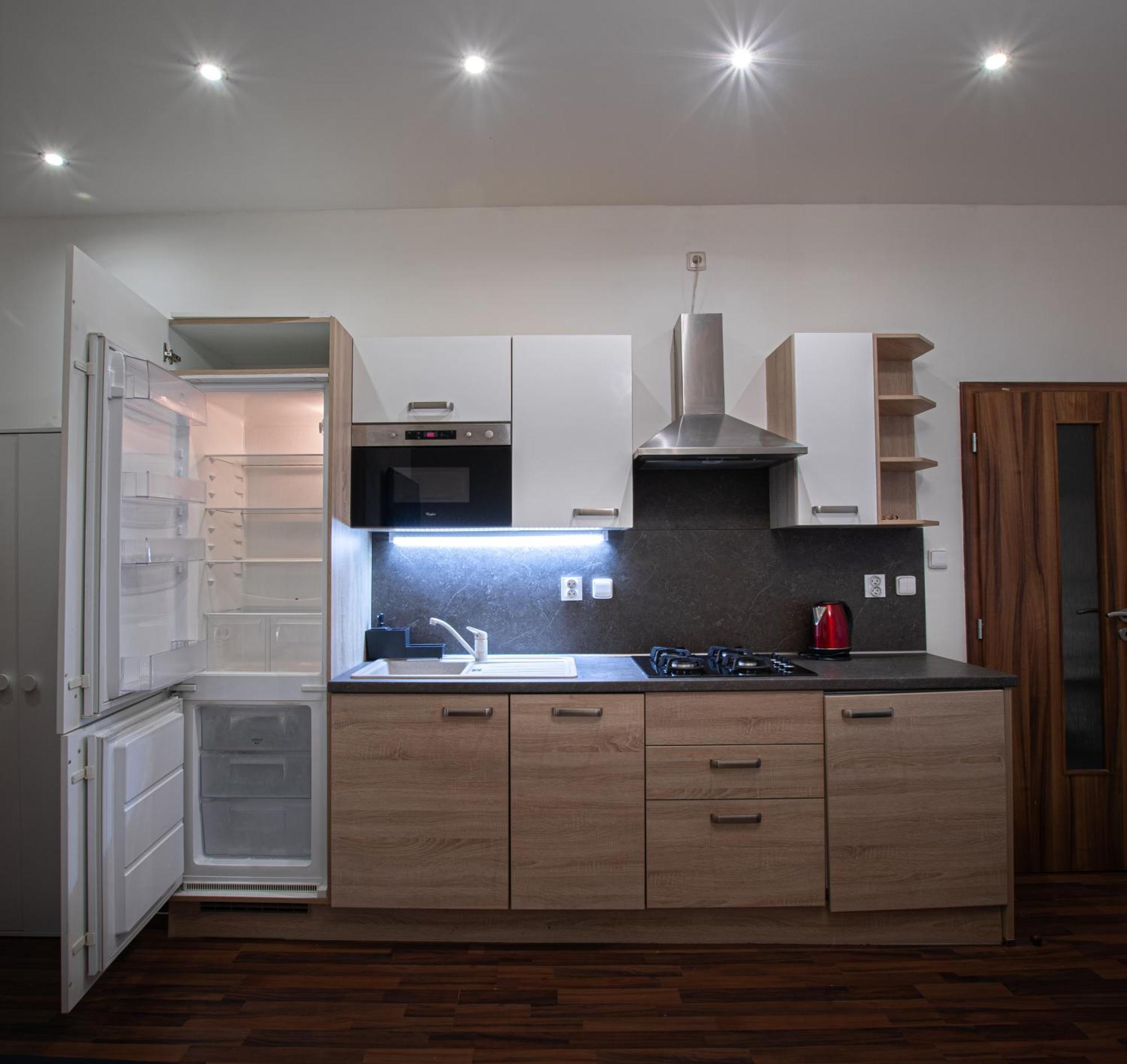 Cozy Homestay At Andel Prague Luaran gambar