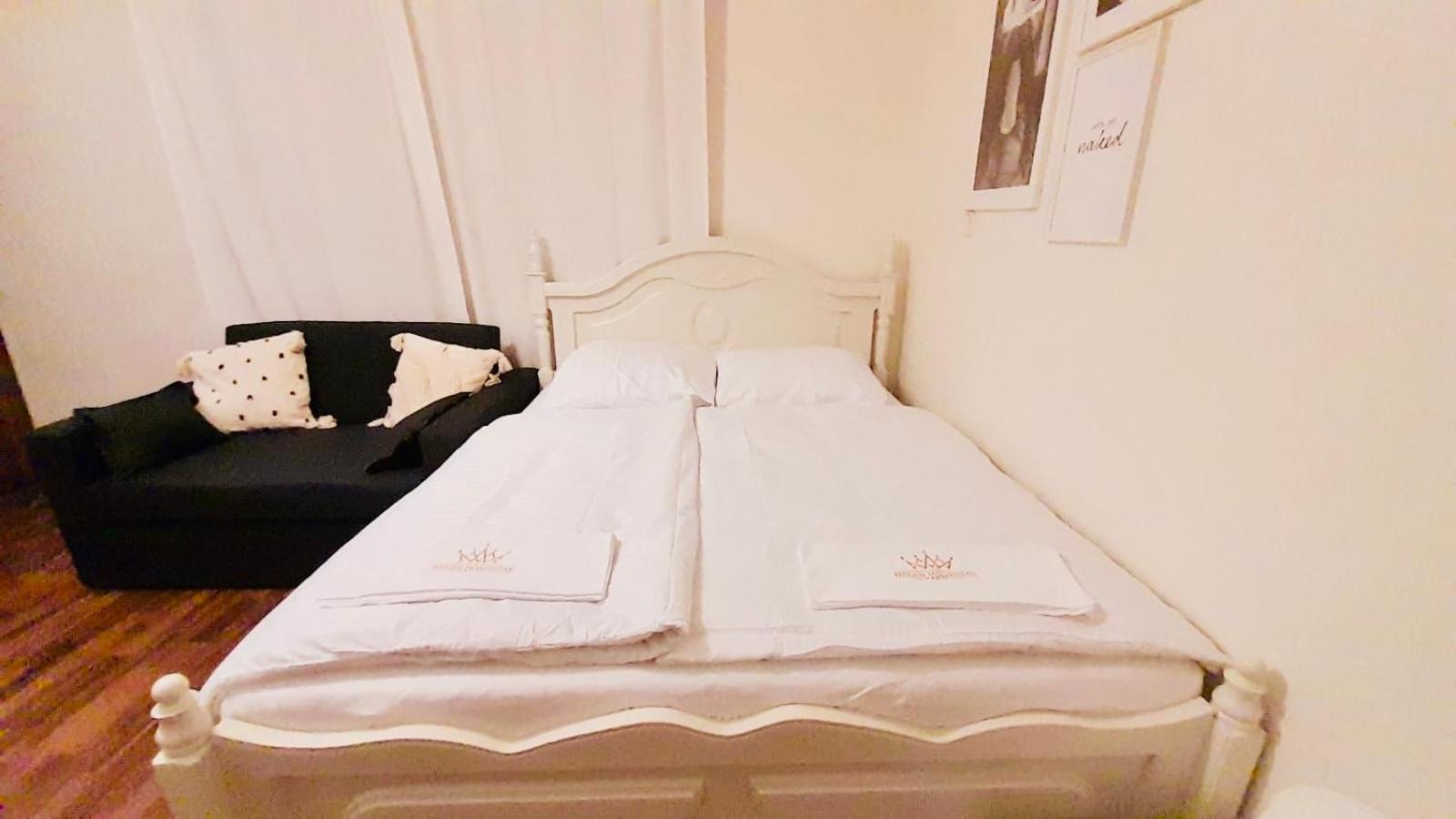 Cozy Homestay At Andel Prague Luaran gambar