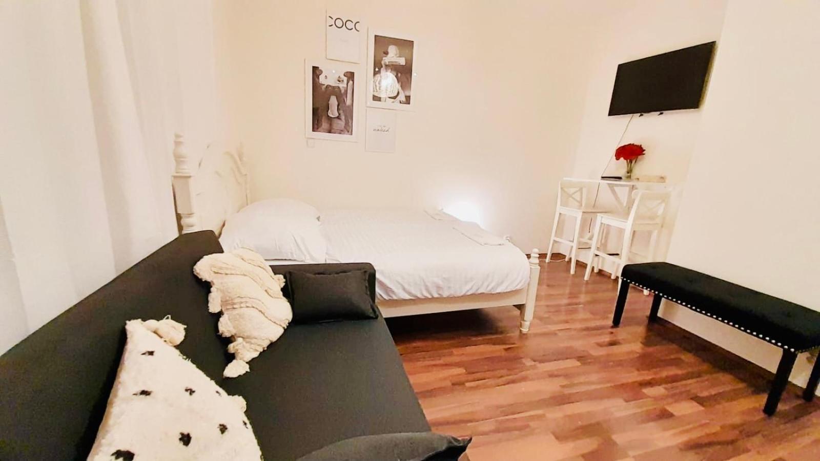 Cozy Homestay At Andel Prague Luaran gambar